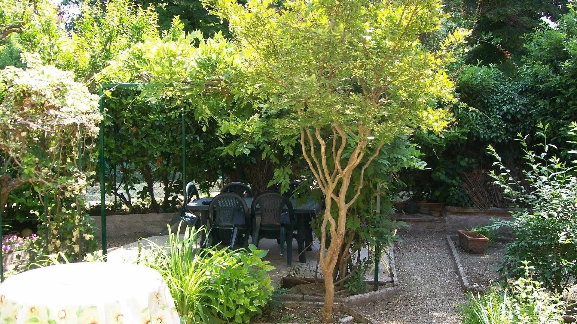 Il Giardino Nel Parco R&B Hotel Bologna Italy